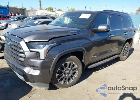 2023 Toyota Sequoia Sr5/Ltd/Platinum/Capstone/Trd Pro z USA, uszkodzony, nr VIN 7SVAAABA1PX003221